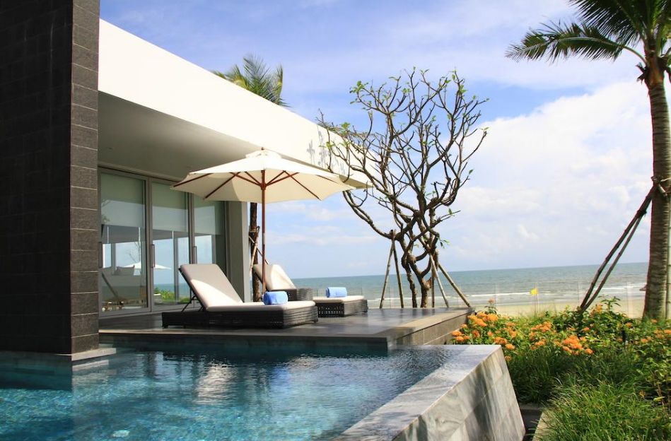 Bán biệt thự La Tiên Villa – Hướng Tây Nam, sát biển, gần quảng trường, giá trị tăng mạnh
